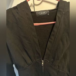 Cropped sport hoodie